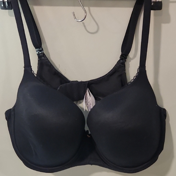 Victoria's Secret Black Bra with Molded Cups and Underwire - Picture 2 of 10